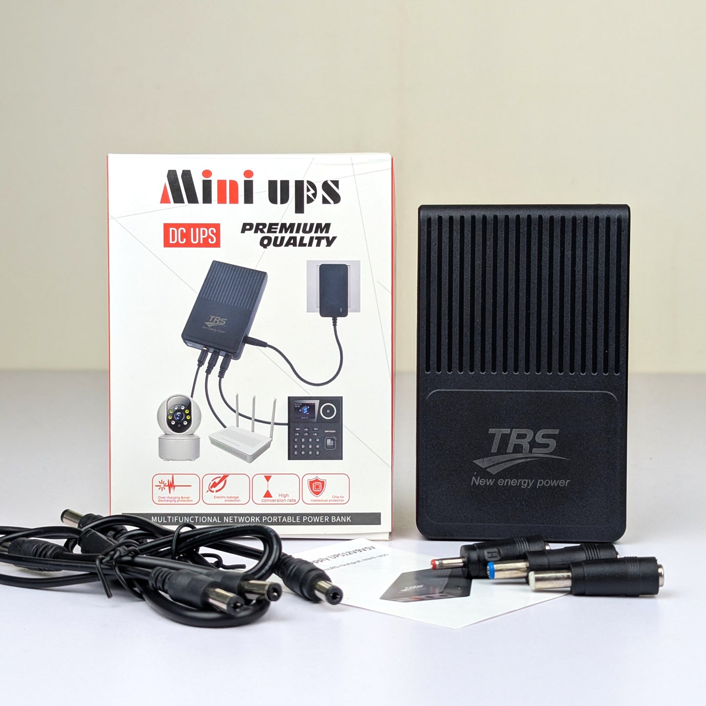 Mini UPS 8800mAh 5V 9V 12V