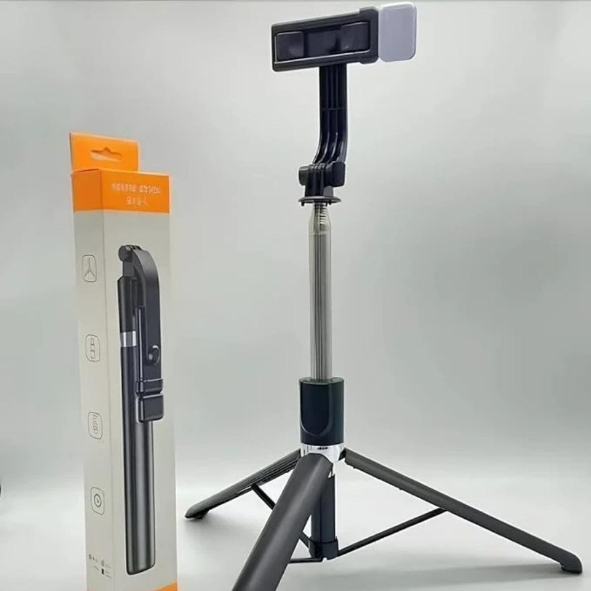R1S-L 3-in-1 Bluetooth Selfie Stick Tripod LED